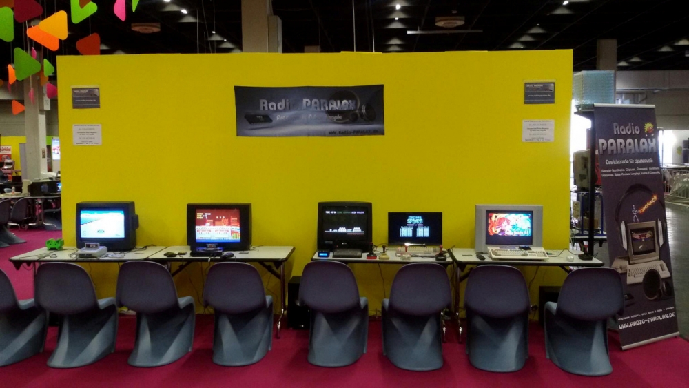 Gamescom 2016 - Radio PARALAX Stand.jpg