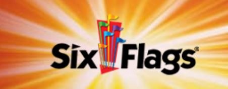 Mehr Informationen zu "Six Flags sperrt Besucher 30 Stunden in Sarg ein"