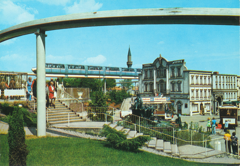 phantasialand-ansichtskarte-09-jet-neptunbrunnen-FHD.jpg